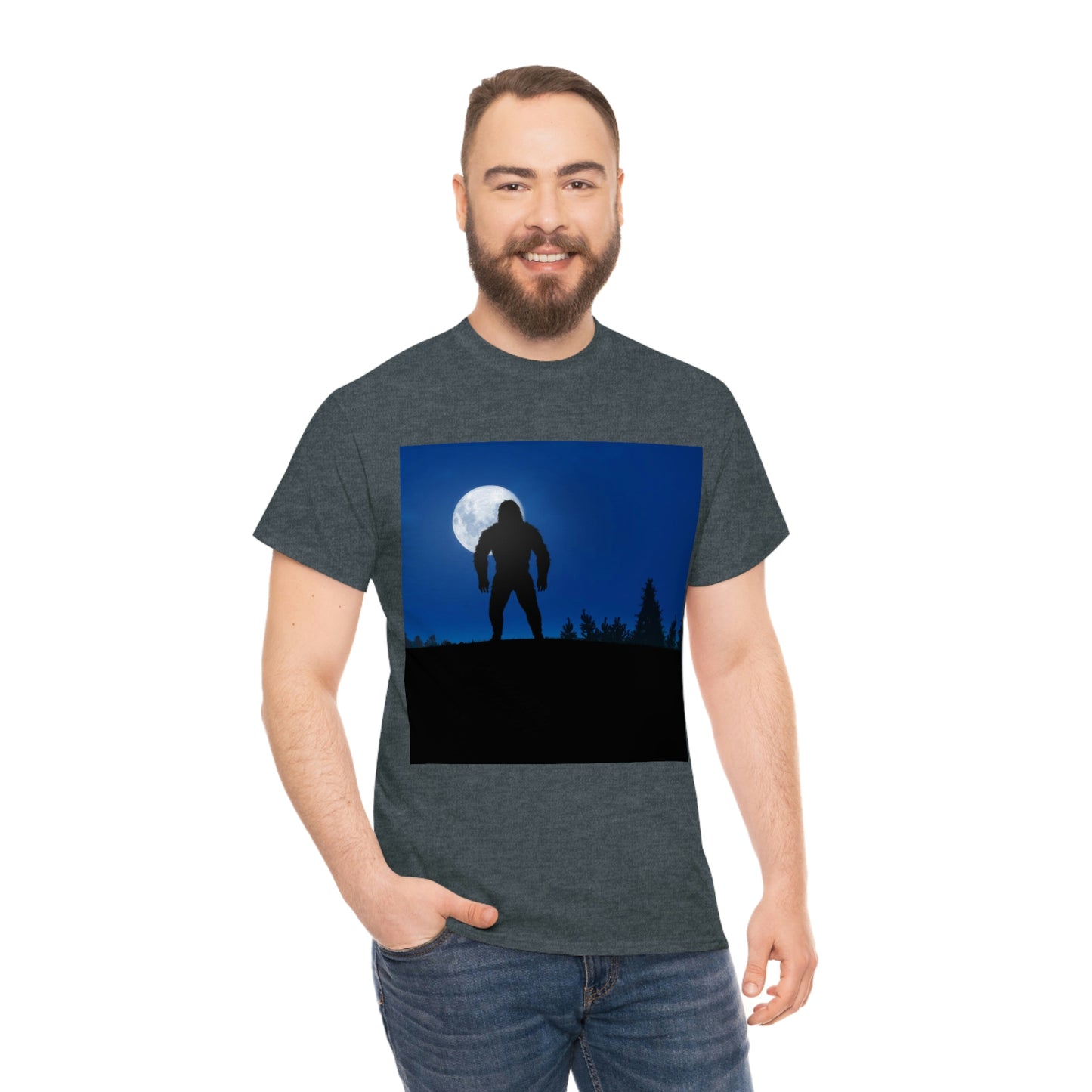 Moonlight stroll Bigfoot Unisex Heavy Cotton Tee