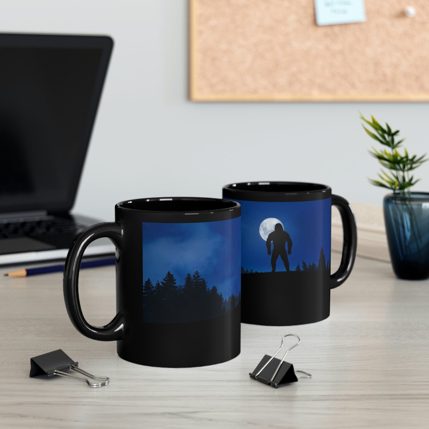 Moonlight Stroll 11oz Black Mug